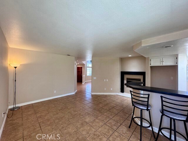 Building Photo - 40132 Villa Venecia