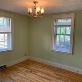 Building Photo - 5 Eliot Rd