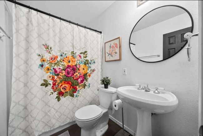 Building Photo - 14811 Foy Dr