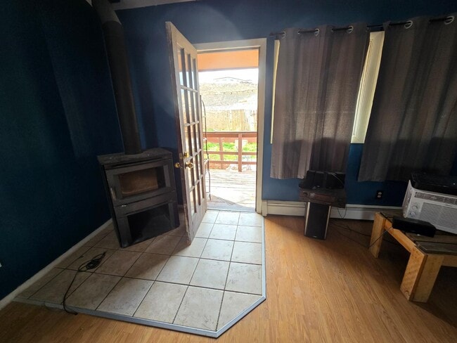 Building Photo - 378 Hidden Valley Cir