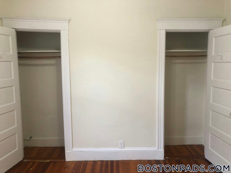 Building Photo - 1381 Commonwealth Avenue