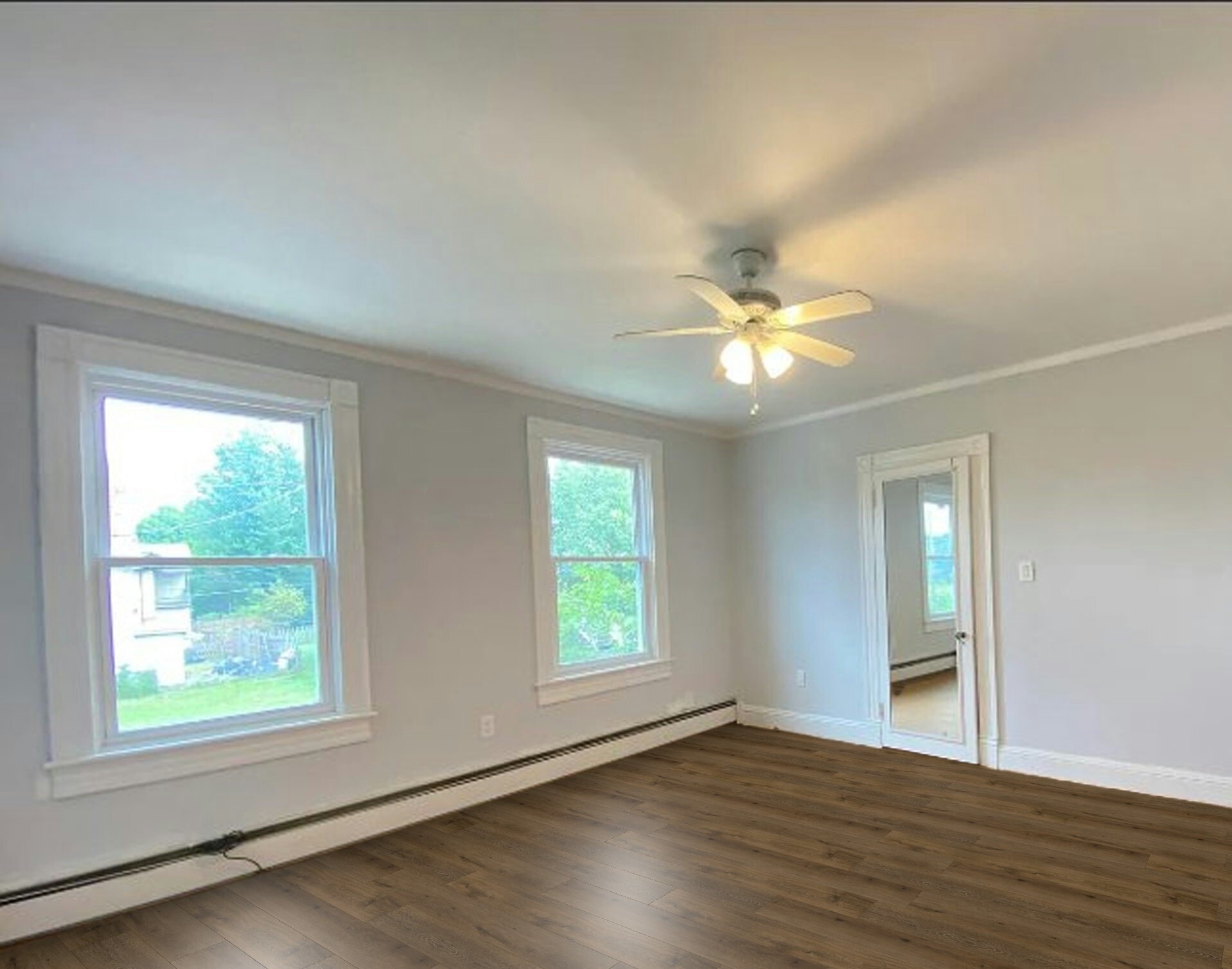 Building Photo - 848 Quincy Ave