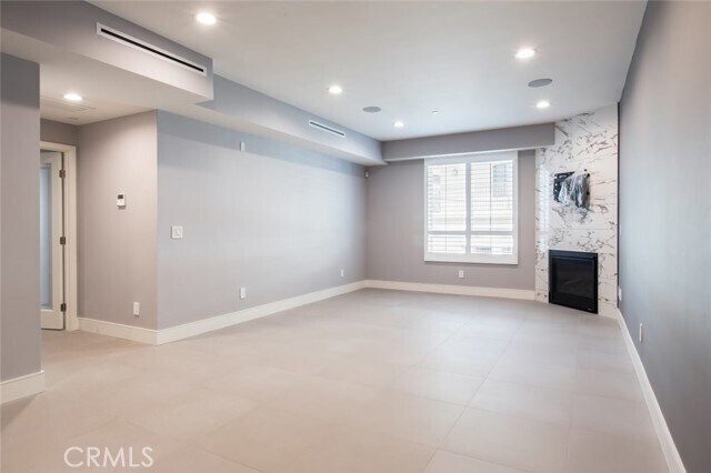 Building Photo - 2225 Mira Vista Ave