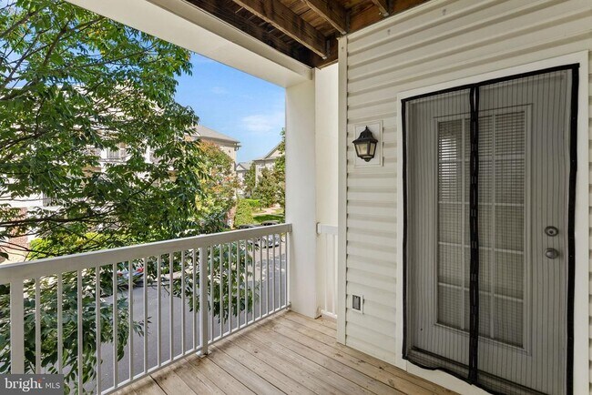 Building Photo - 42470 Pennyroyal Sq