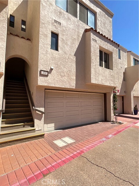 Primary Photo - 3247 Francois Dr