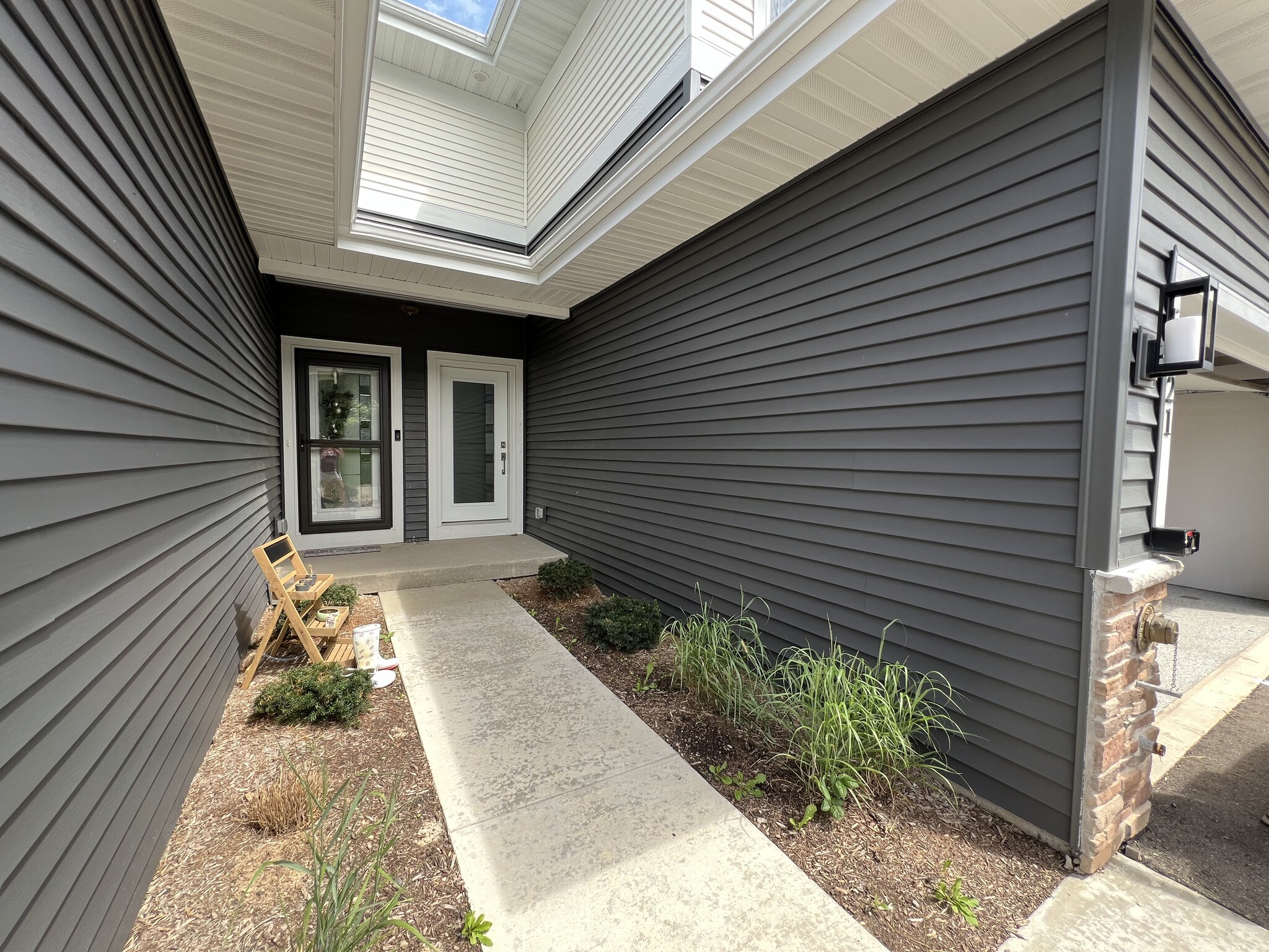 Building Photo - 5521 Prairie Place Dr