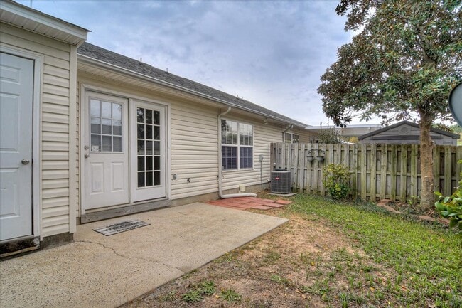 Building Photo - 969 Cammaron Way