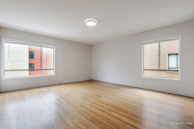 Building Photo - 80 Terra Vista Ave