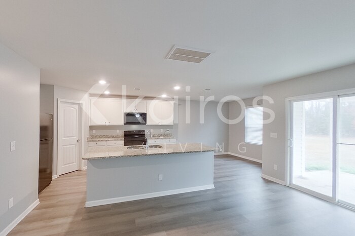 Building Photo - 35 E Luminous Way