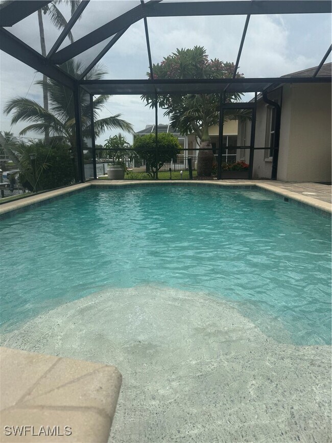 Building Photo - 1113 SE 20th Ct