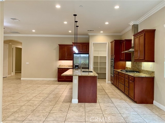 Building Photo - 24648 Overlook Dr
