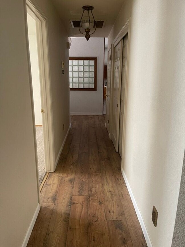 Building Photo - 10475 Gusano Way
