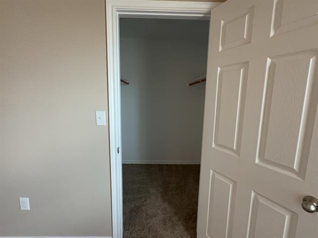 Building Photo - 704 E College St