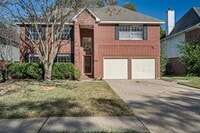 Building Photo - 2630 Lakeway Dr