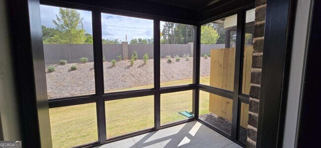 Building Photo - 5728 Urban Vlg Wy