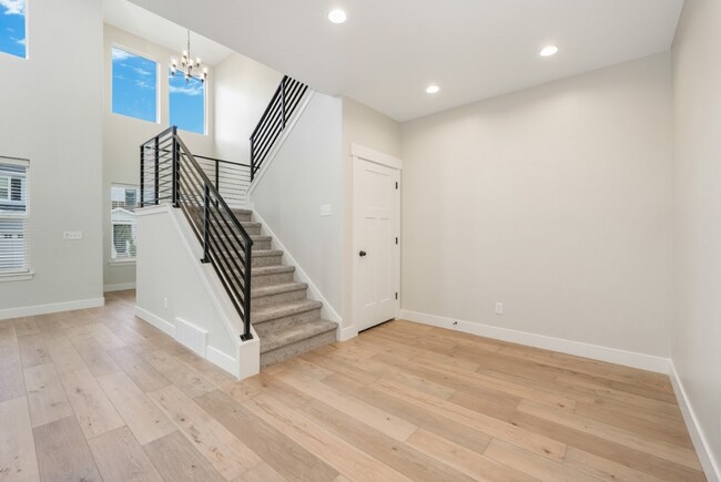 Building Photo - 3-Bedroom Home in Herriman