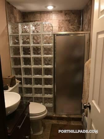 Building Photo - 88 Cedar St