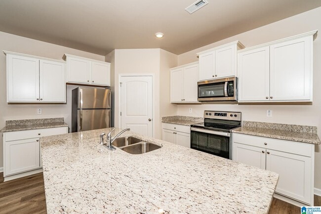 Building Photo - 5630 Post Oak Trl