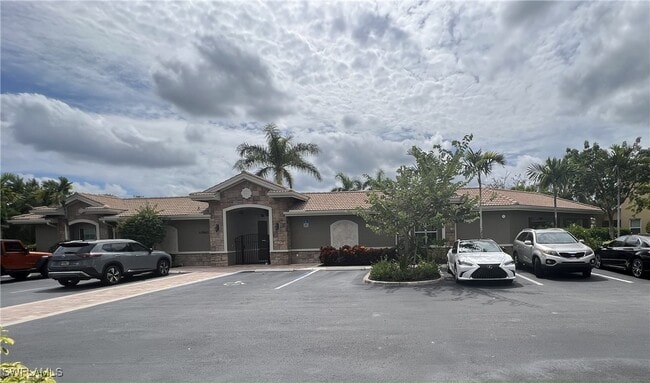 Building Photo - 10833 Alvara Way