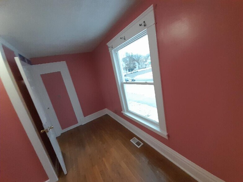 Building Photo - 230 S Pennsylvania Ave