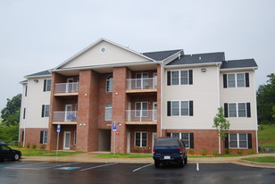 Cedar Hill - Exterior - CEDAR HILL APARTMENTS