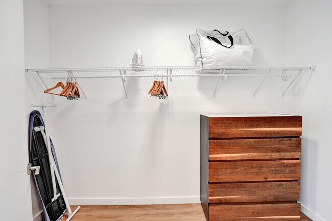 Building Photo - 1220 17th St