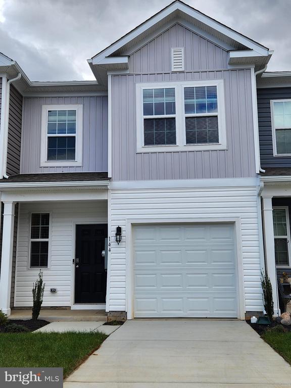 Building Photo - 212 Caterpillar Dr