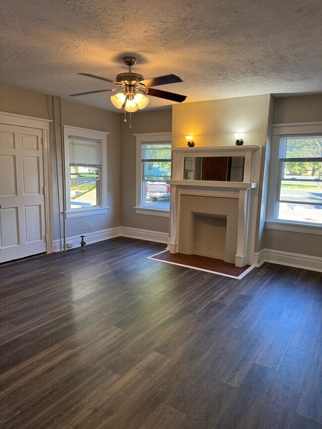 Building Photo - 2 Arbor St