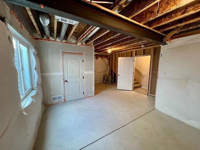 Building Photo - 1110 Tur St