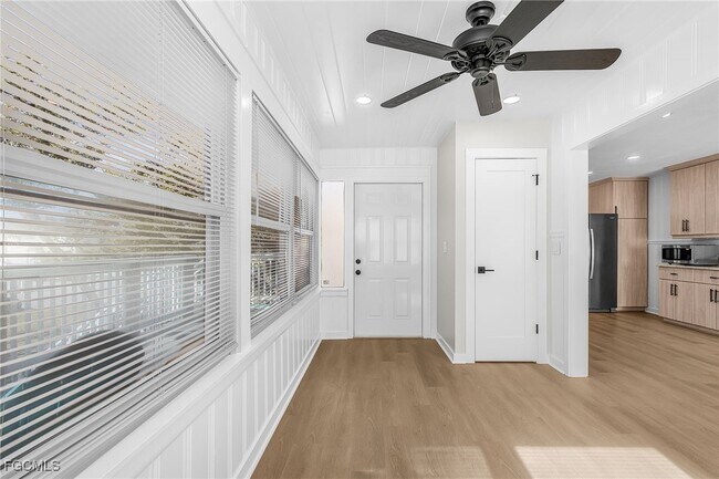 Building Photo - 5731 Lauder St