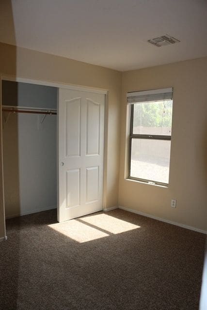 Building Photo - 16594 N 162nd Dr