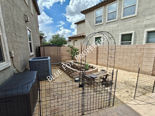 Building Photo - 8079 S Dolphin Way