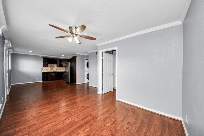 Building Photo - 1529 Wirt Rd