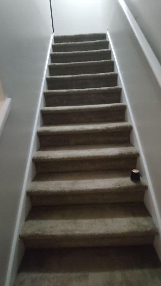 Building Photo - 90 Century Ct