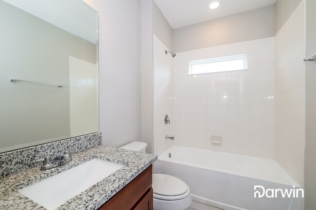 Building Photo - 307 Granite Pl