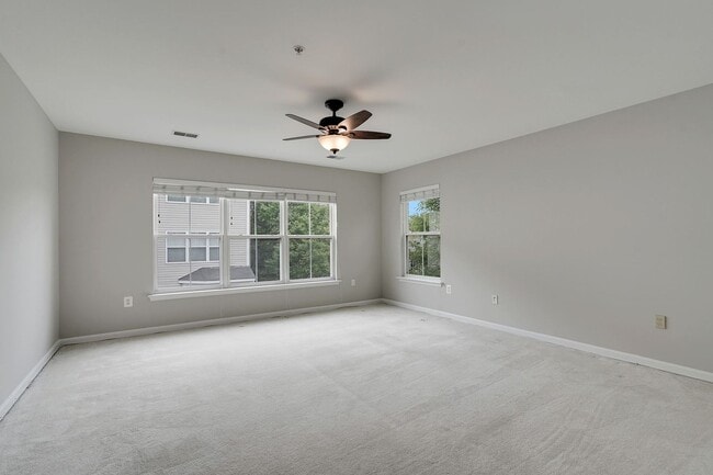 Building Photo - COMING SOON - Great 4 level end unit TH in...