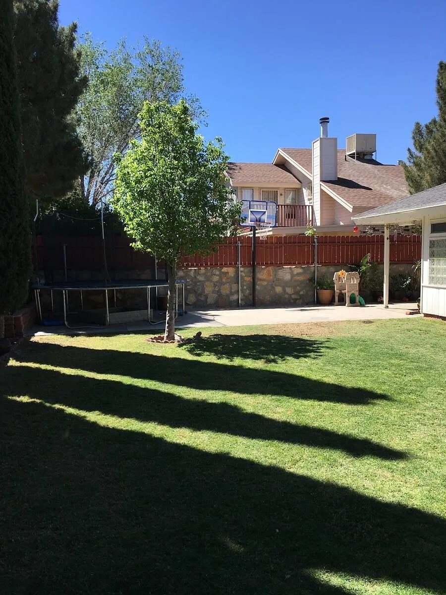 Building Photo - 2420 Juliette Low Dr