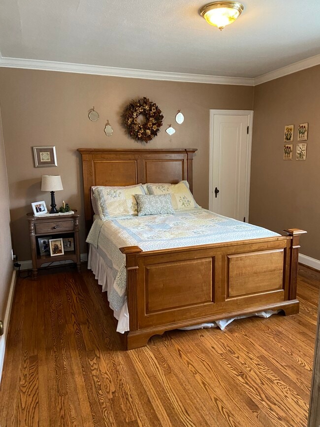 2nd bedroom - 7032 Stanford Ave