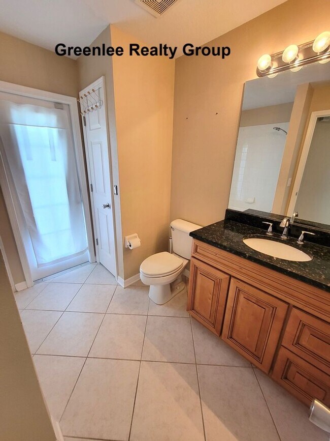 Building Photo - Spacious 3 Bed / 2 Bath pool home with lawn and pool care included in beautiful Rosewood at River...