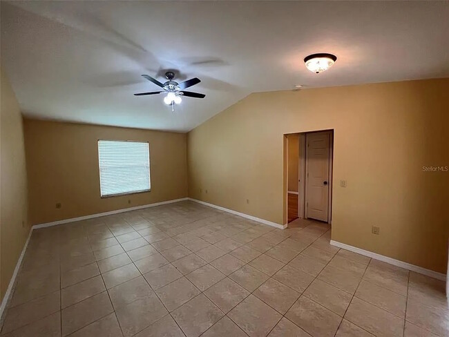 Building Photo - 7044 Denmark St