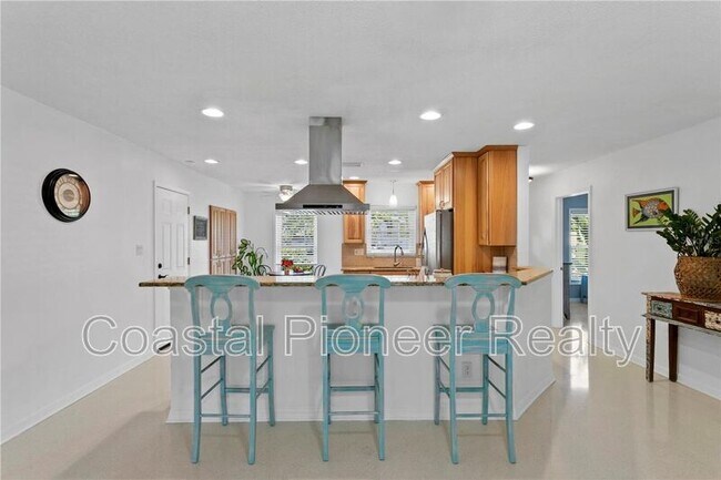 Building Photo - 232 Timberlane Dr