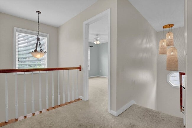 Building Photo - 1010 Meridian Dr