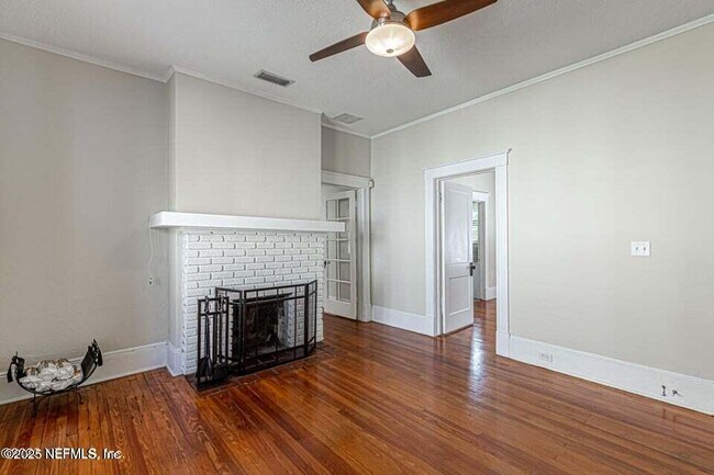 Building Photo - 2811 Forbes St