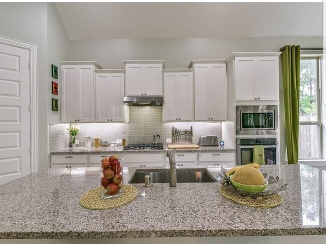 Building Photo - 13326 Lake Chesdin Rd