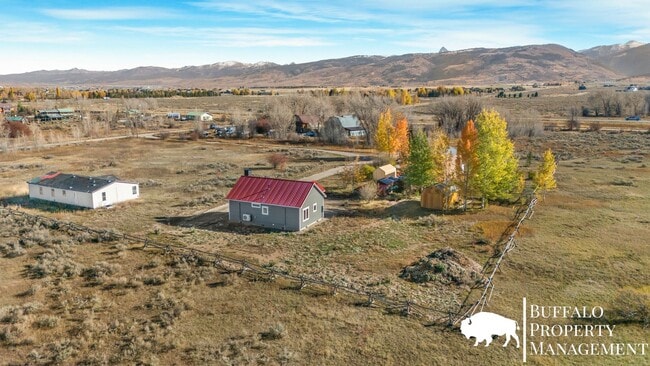 Building Photo - Brand new fully furnished home available for rent!!