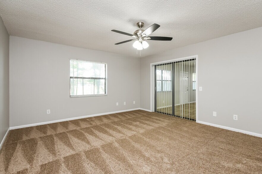 Building Photo - 104 Lake Daisy Terrace