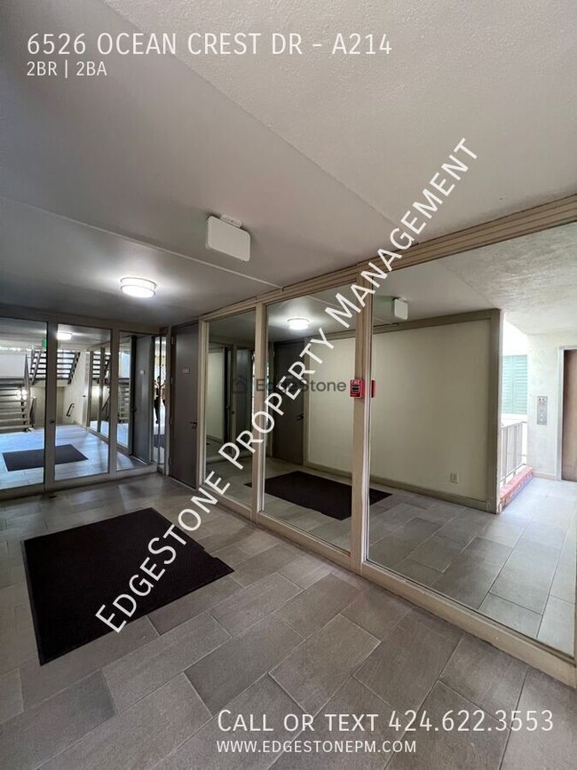Building Photo - 6526 Ocean Crest Dr