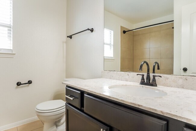 Building Photo - 8343 Broadleaf Ave