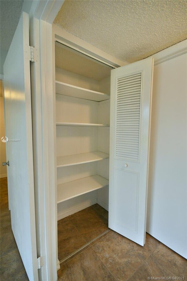 Building Photo - 8075 SW 107th Ave