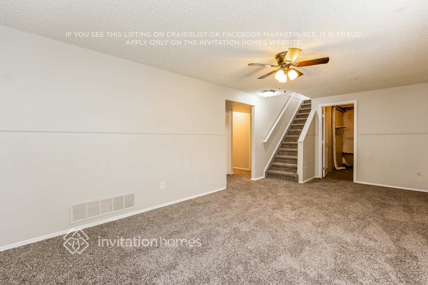 Building Photo - 425 Autumn Pl